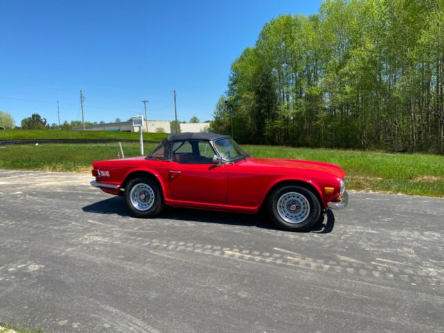 Triumph TR-6 1972 image number 25