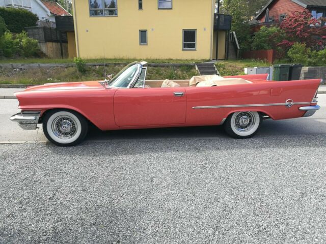Chrysler 300 Series 1958 image number 16