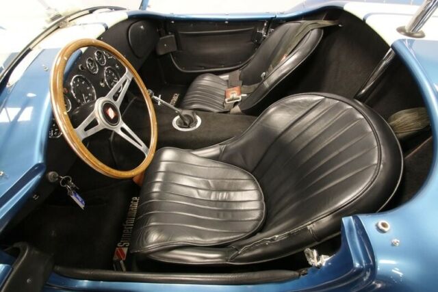 Shelby Cobra 1965 image number 28