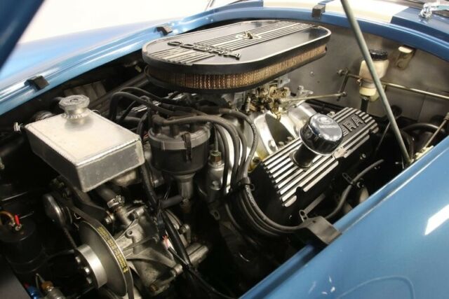 Shelby Cobra 1965 image number 3