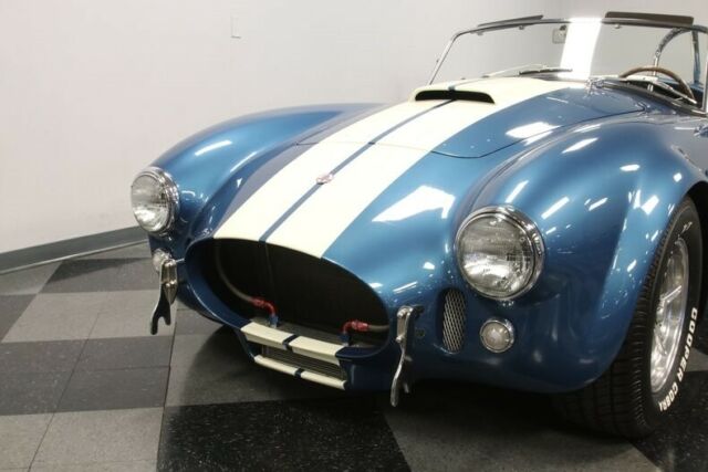 Shelby Cobra 1965 image number 47