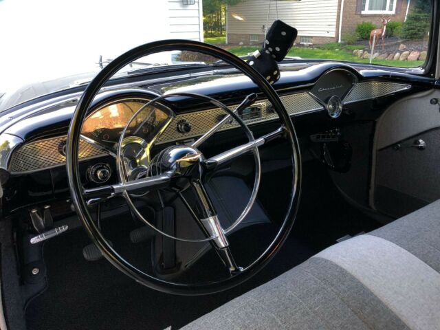 Chevrolet Bel Air/150/210 1955 image number 17