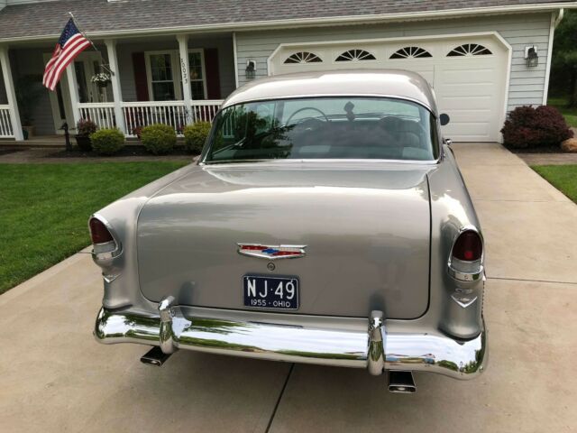 Chevrolet Bel Air/150/210 1955 image number 2