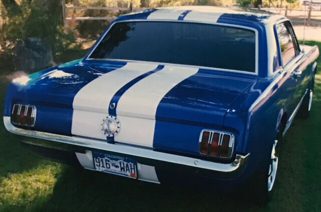 Ford Mustang 1965 image number 2