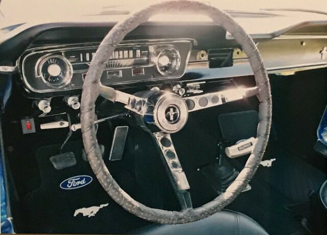 Ford Mustang 1965 image number 31