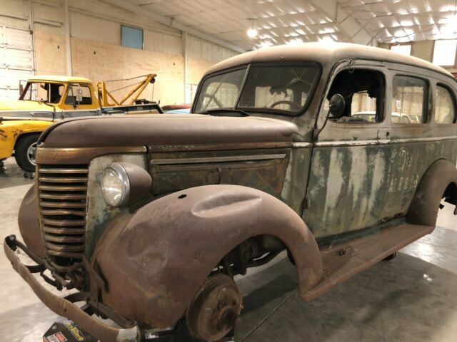 Chevrolet C10 Suburban 1940 image number 4