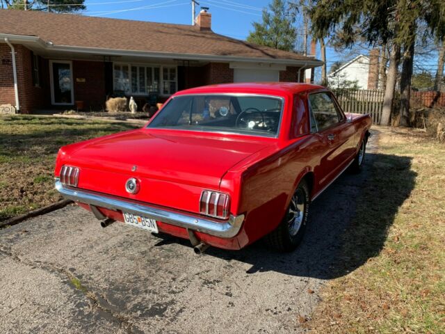 Ford Mustang 1965 image number 4