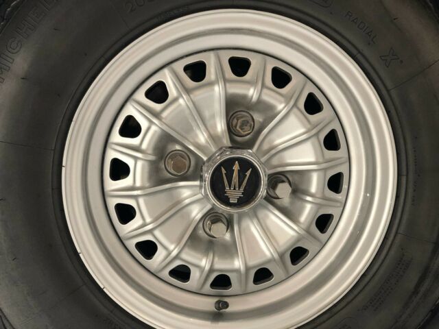 Maserati Indy 1969 image number 17