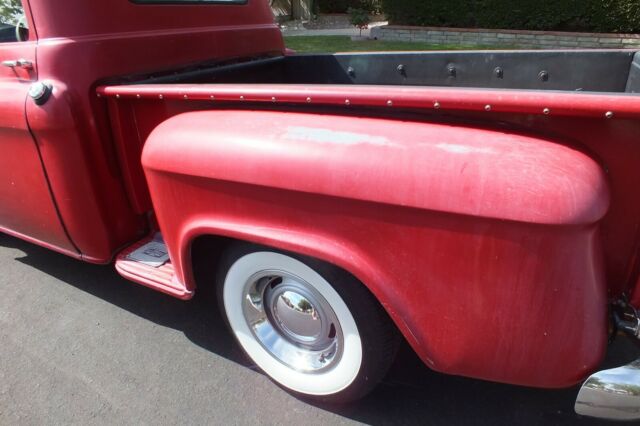 Chevrolet C-10 1956 image number 2