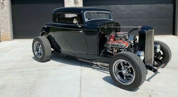 Ford Coupe 1932 image number 0