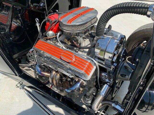 Ford Coupe 1932 image number 10