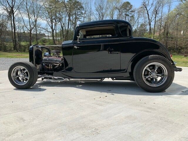 Ford Coupe 1932 image number 28