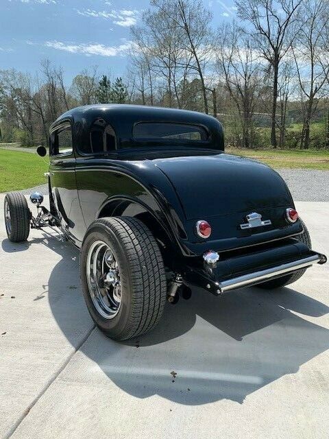 Ford Coupe 1932 image number 29