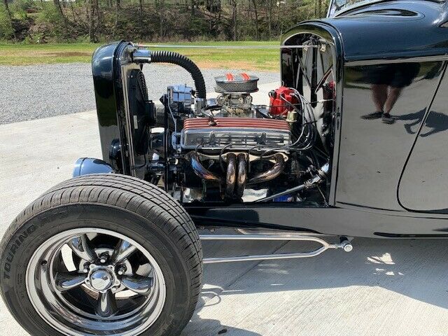 Ford Coupe 1932 image number 37