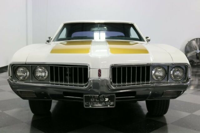 Oldsmobile Cutlass 1969 image number 19