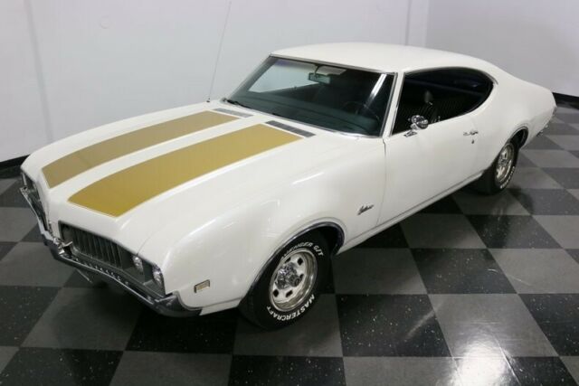 Oldsmobile Cutlass 1969 image number 21