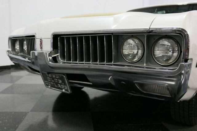 Oldsmobile Cutlass 1969 image number 23
