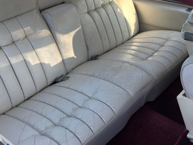 Cadillac DeVille 1974 image number 39