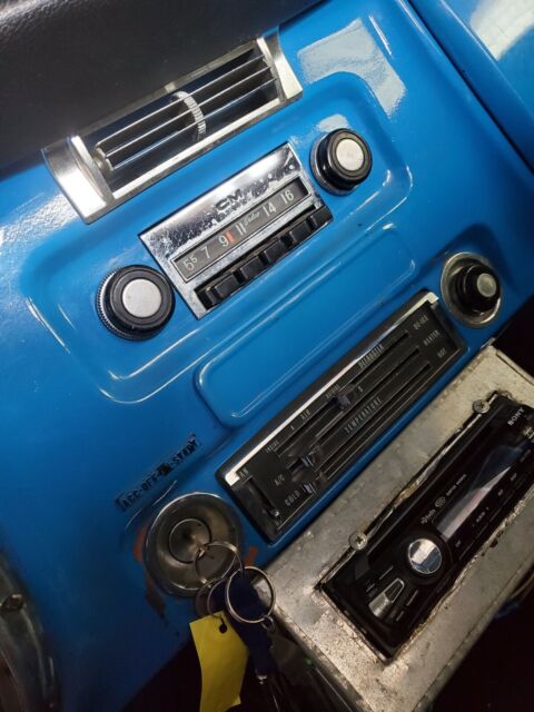 GMC C30 Camper Special 1972 image number 19