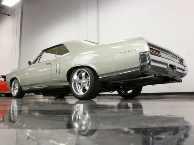 Pontiac Le Mans 1967 image number 15