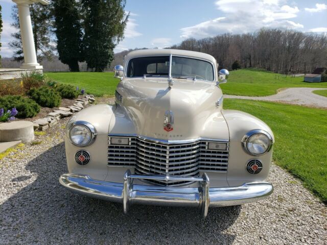 Cadillac Series 62 1941 image number 10