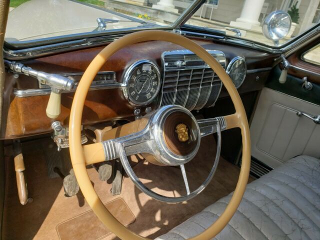 Cadillac Series 62 1941 image number 4