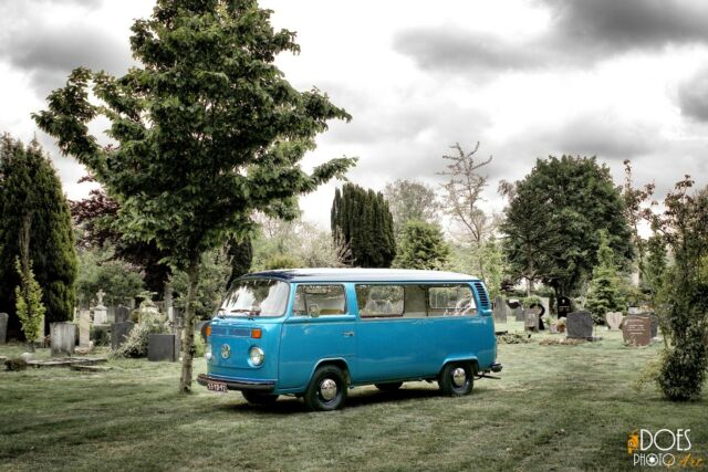 Volkswagen Bus/Vanagon 1976 image number 34