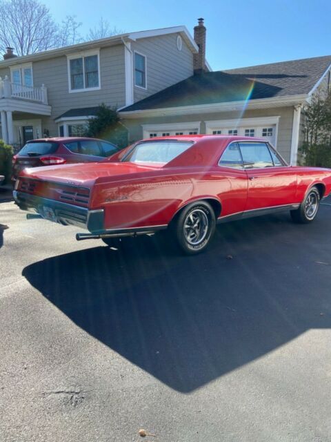 Pontiac GTO 1967 image number 2