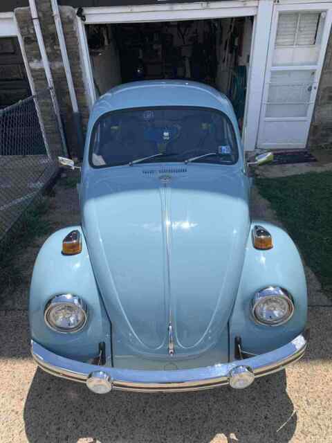 Volkswagen Beetle 1972 image number 2