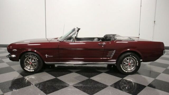 Ford Mustang 1966 image number 2