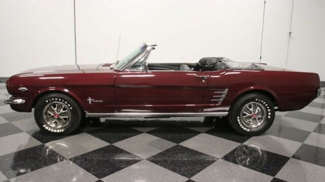 Ford Mustang 1966 image number 31