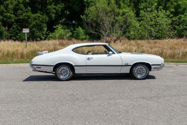 Oldsmobile 442 1971 image number 8