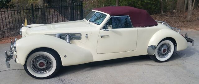 Auburn 1937 Cord Royale 7/8 replica 1970 image number 21