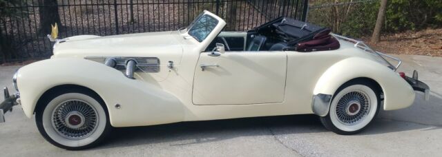Auburn 1937 Cord Royale 7/8 replica 1970 image number 26