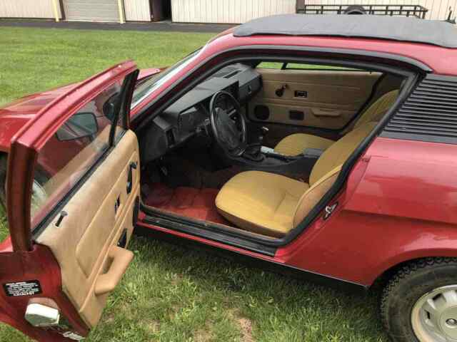 Triumph TR 7 1977 image number 2