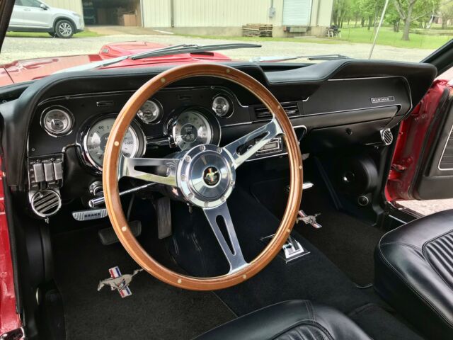 Ford Mustang 1968 image number 33