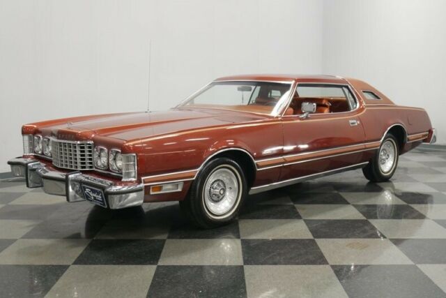 Ford Thunderbird 1975 image number 29