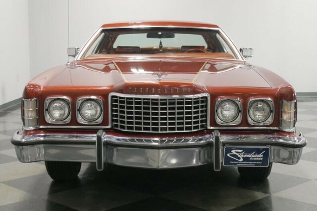 Ford Thunderbird 1975 image number 43