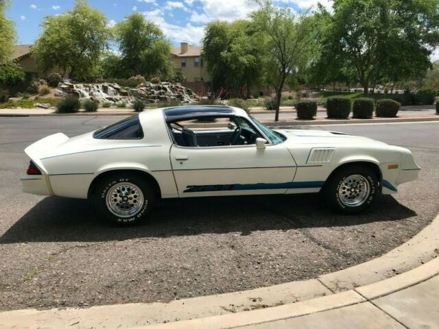 Chevrolet Camaro 1979 image number 8
