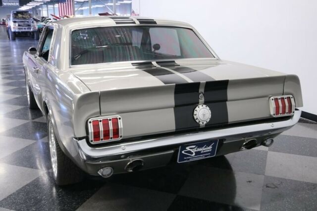 Ford Mustang 1965 image number 10