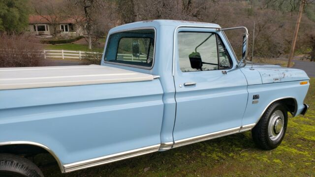 Ford F-250 1974 image number 5
