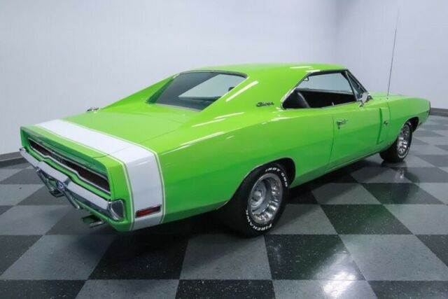 Dodge Charger 1970 image number 13