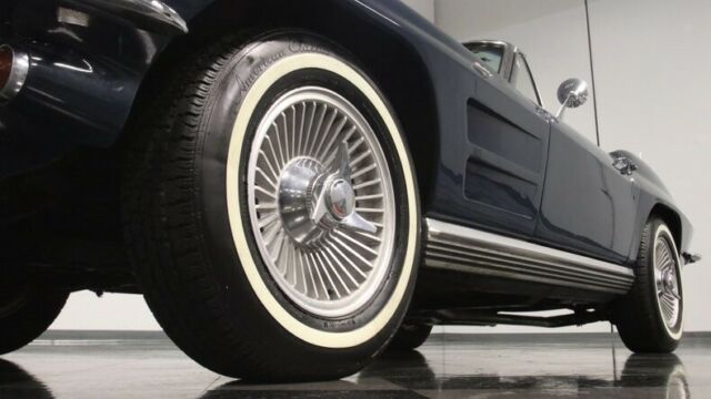 Chevrolet Corvette 1964 image number 23