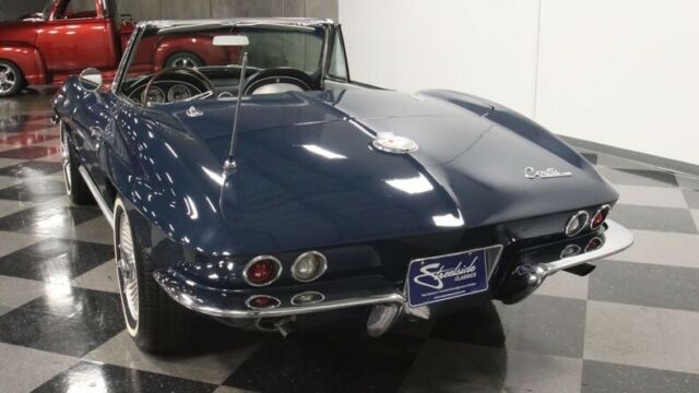 Chevrolet Corvette 1964 image number 34