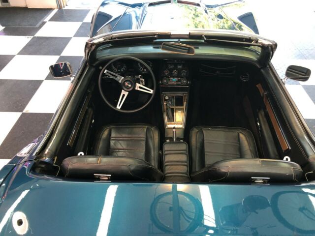 Chevrolet Corvette 1972 image number 3