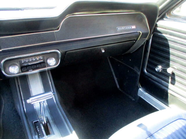 Ford Mustang 1968 image number 20