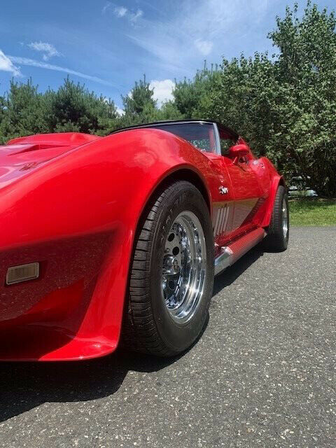 Chevrolet Corvette 1968 image number 16