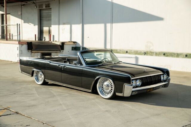 Lincoln Continental 1964 image number 23