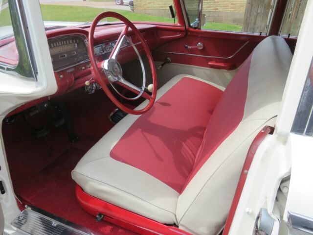 Ford Fairlane 1959 image number 30