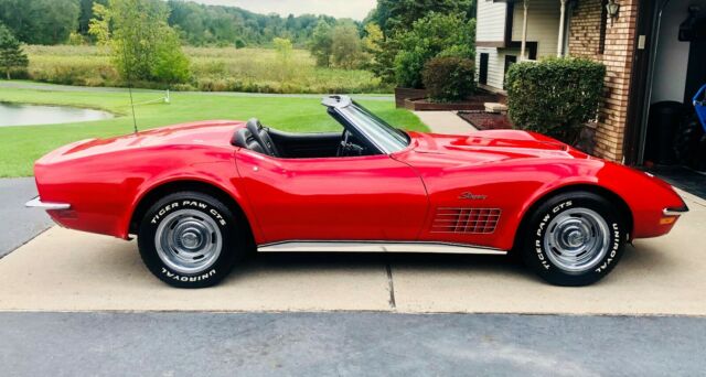 Chevrolet Corvette 1972 image number 30